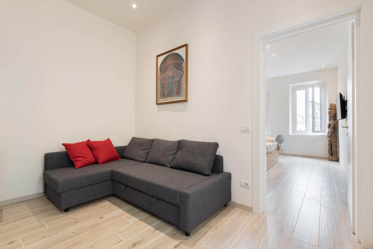 Апартаменти Mudiva -Train Station Modern 1 Bdr Flat 1St Floor Флоренція Екстер'єр фото